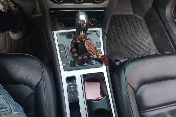 Used Volkswagen Passat 2013 1.8TSI DSG Prestige Edition Gear Lever