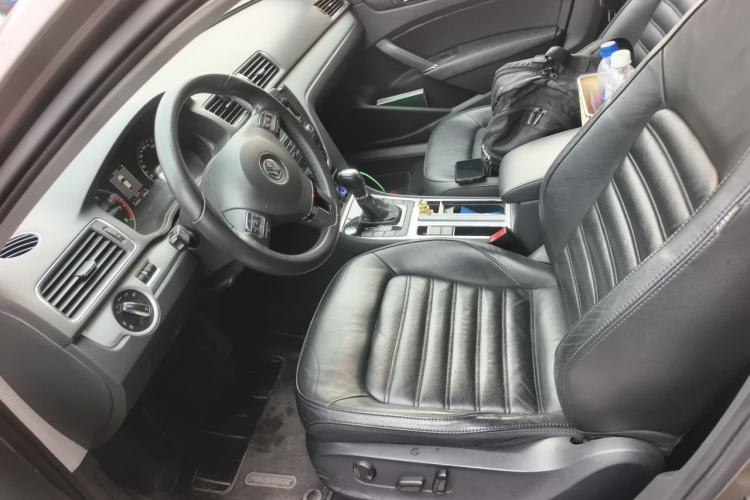 Used Volkswagen Passat 2013 2.0 TSI DSG Prestige Edition Left Front Seat