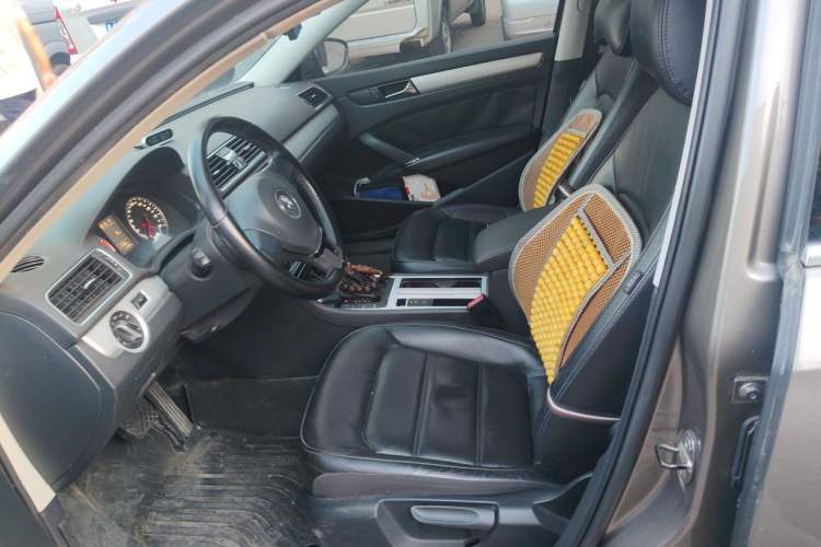 Used Volkswagen Passat 2013 1.8TSI DSG Prestige Edition Left Front Seat