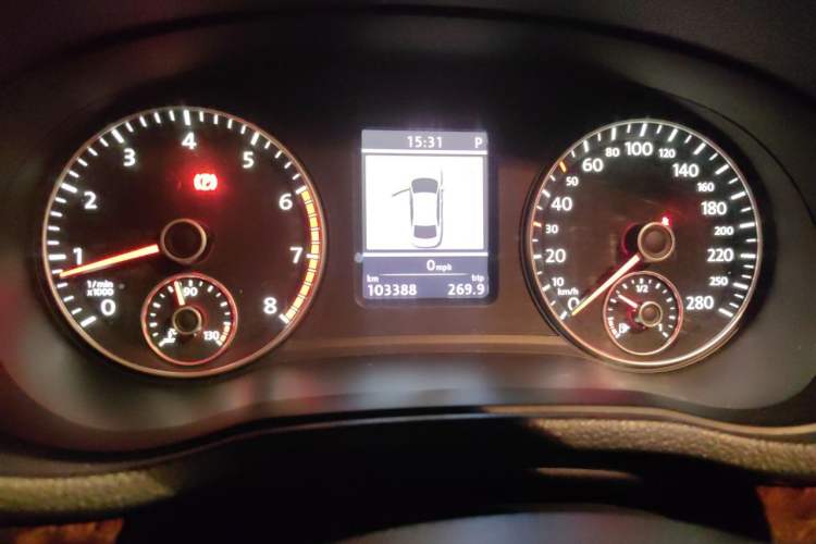 Used Volkswagen Passat 2013 2.0 TSI DSG Prestige Edition Odometer Close Up