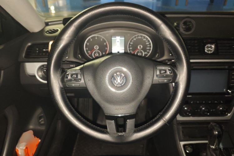 Used Volkswagen Passat 2013 1.8TSI DSG Prestige Edition Steering Wheel