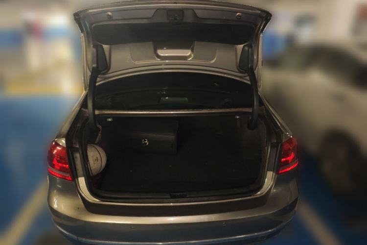 Used Volkswagen Passat 2013 1.8TSI DSG Prestige Edition Trunk