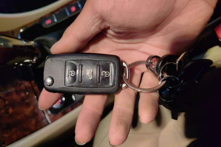 Used Volkswagen Passat 2013 2.0 TSI DSG Prestige Edition Vehicle Key