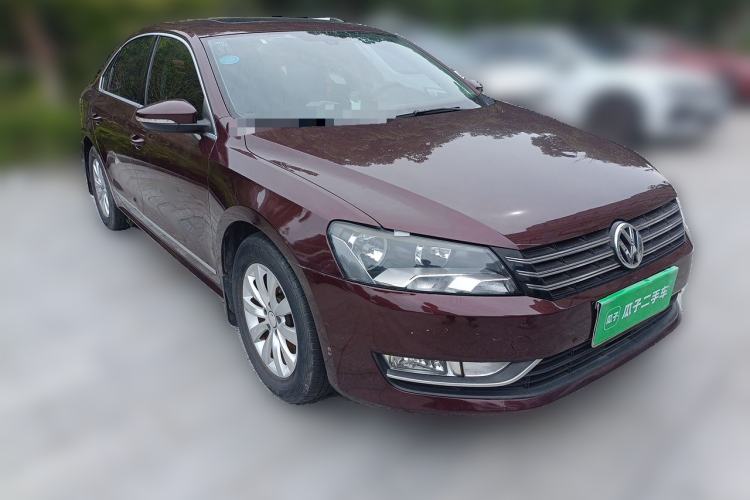 Used Volkswagen Passat 2013 1.8TSI DSG Prestige Edition Front Right 45 Deg