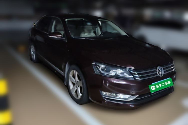 Used Volkswagen Passat 2013 1.8TSI DSG Prestige Edition Front Right 45 Deg