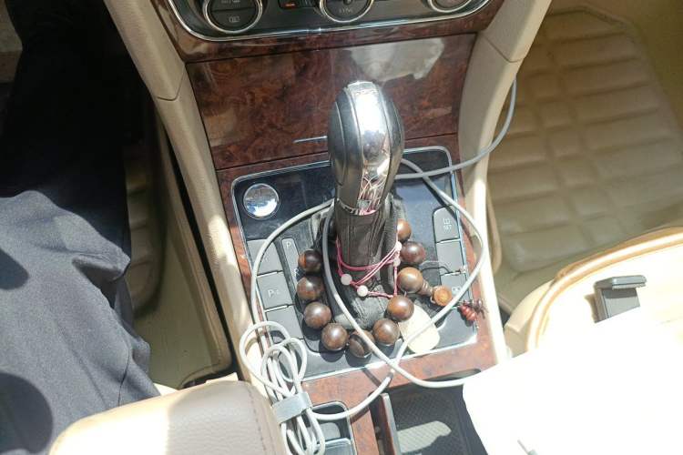 Used Volkswagen Passat 2013 1.8TSI DSG Prestige Edition Gear Lever