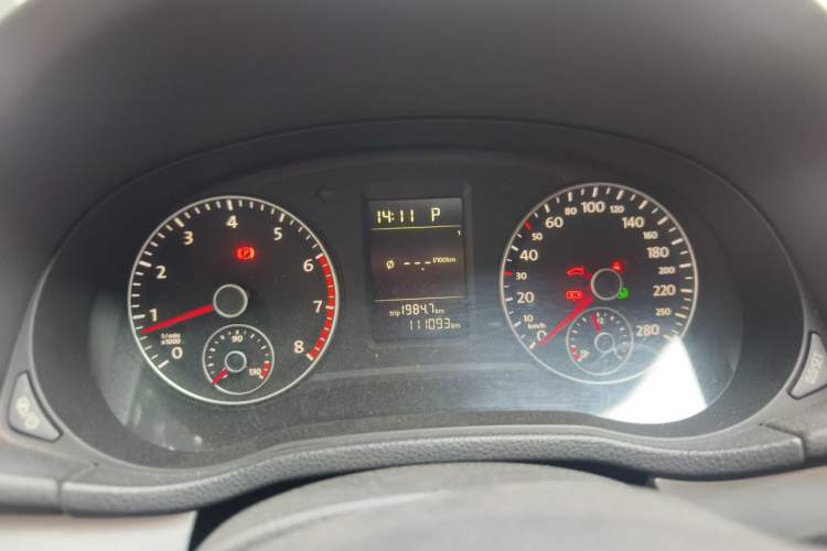 Used Volkswagen Passat 2013 1.8TSI DSG Prestige Edition Instrument Cluster