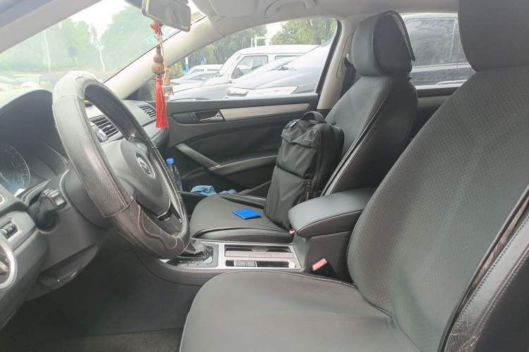 Used Volkswagen Passat 2013 1.8TSI DSG Prestige Edition Left Front Seat