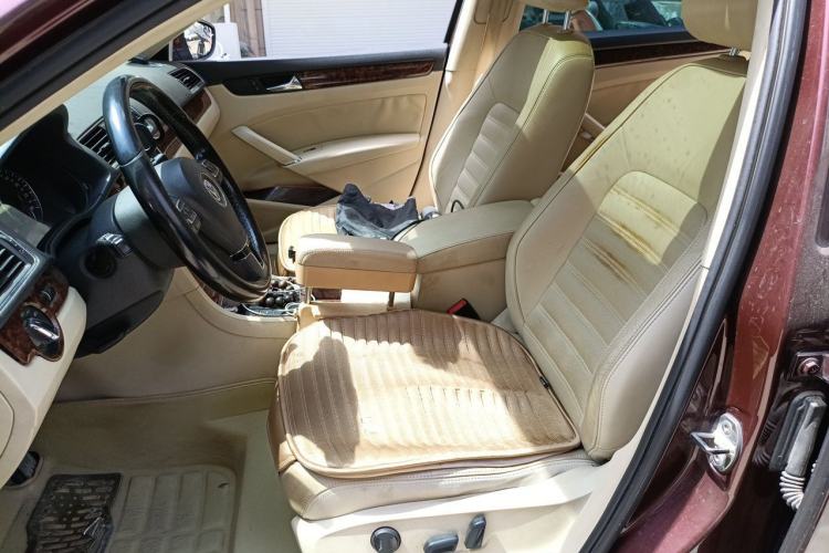 Used Volkswagen Passat 2013 1.8TSI DSG Prestige Edition Left Front Seat