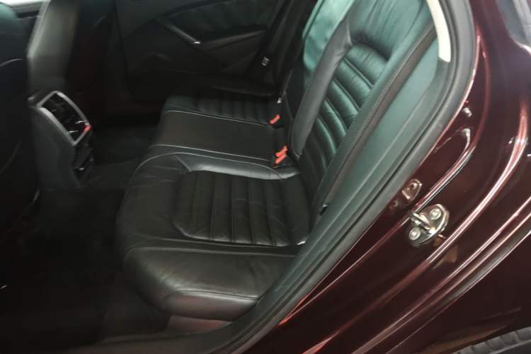 Used Volkswagen Passat 2013 1.8TSI DSG Prestige Edition Left Rear Seat