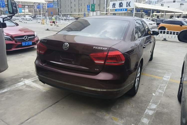 Used Volkswagen Passat 2013 1.8TSI DSG Prestige Edition Rear Right 45 Deg