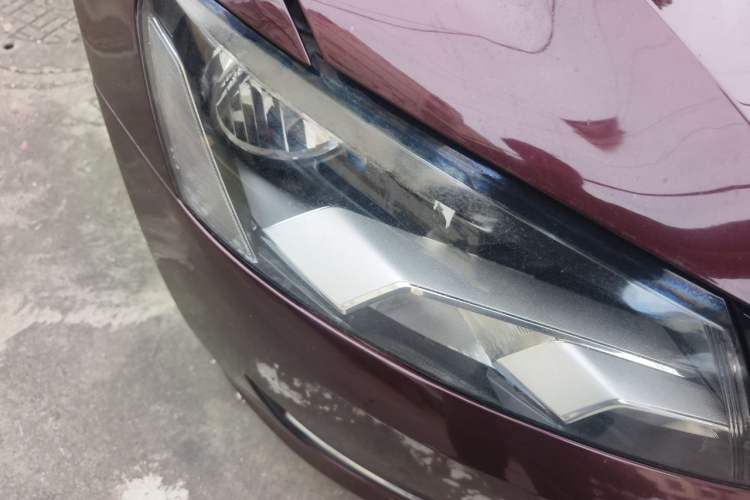 Used Volkswagen Passat 2013 1.8TSI DSG Prestige Edition Right Front Headlight