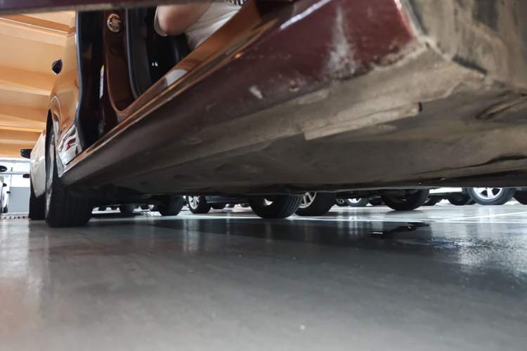Used Volkswagen Passat 2013 1.8TSI DSG Prestige Edition Right Side Sill