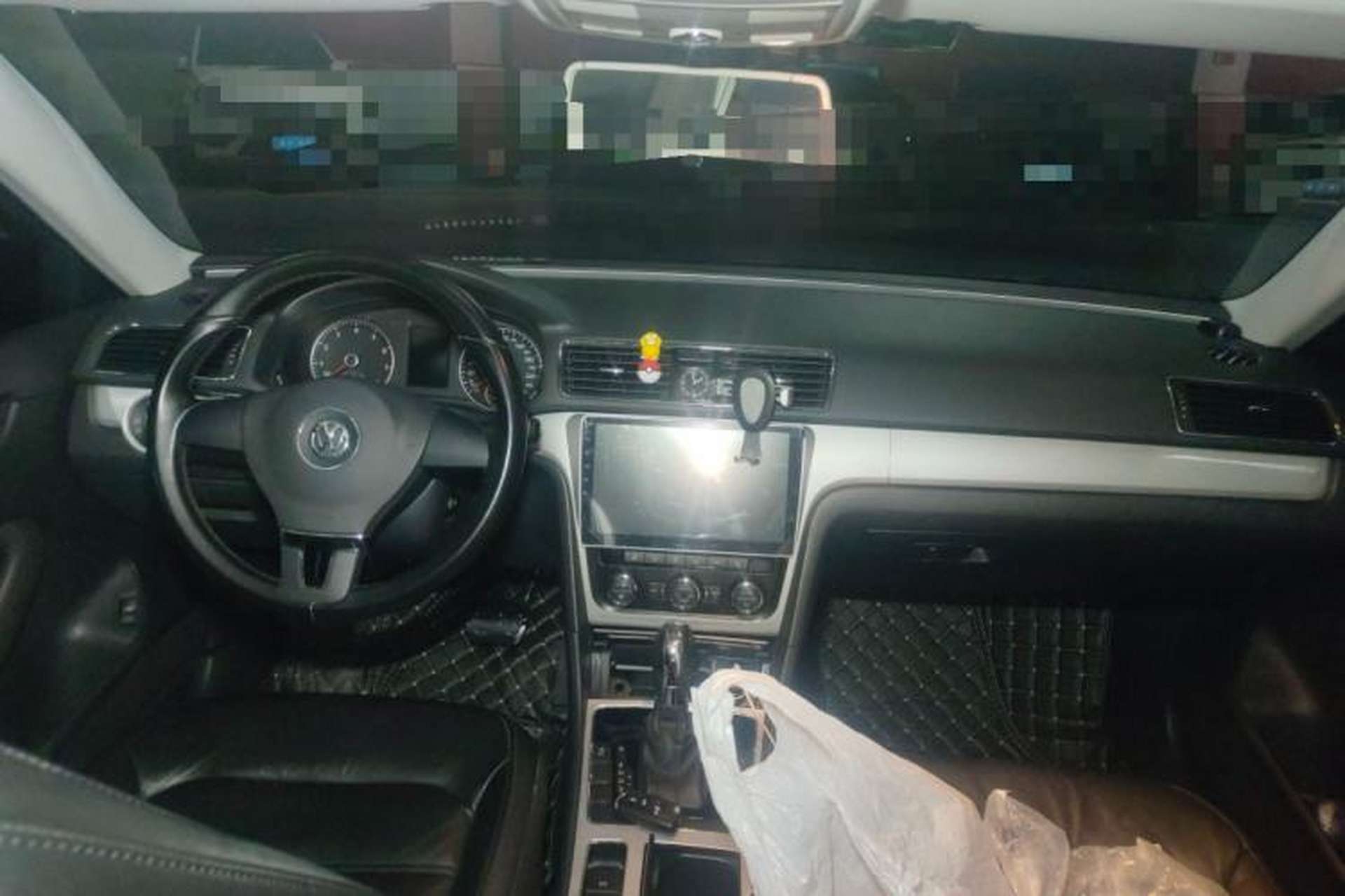 Used Volkswagen Passat 2013 1.8TSI DSG Prestige Edition Center Console