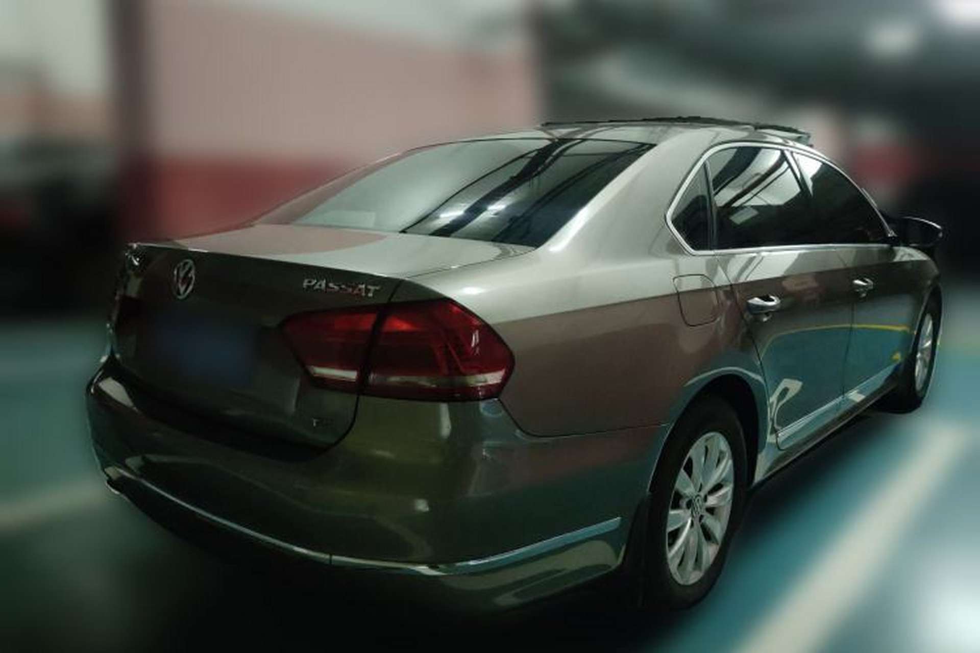 Used Volkswagen Passat 2013 1.8TSI DSG Prestige Edition Rear Right 45 Deg