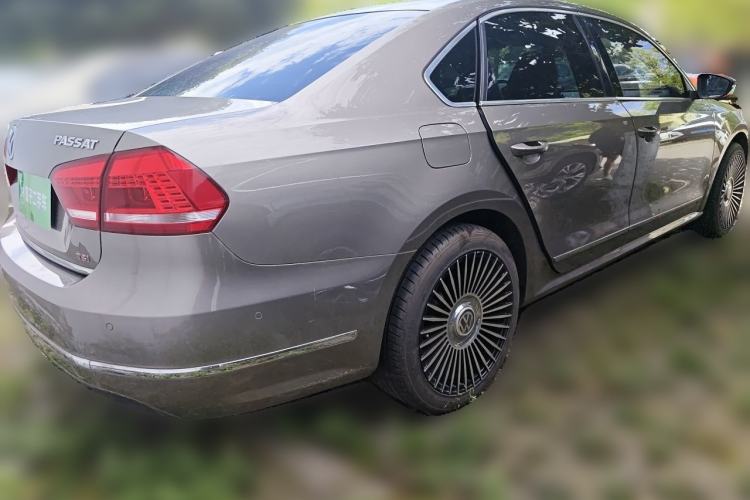 Used Volkswagen Passat 2013 2.0 TSI DSG Ultimate Edition Rear Right 45 Deg