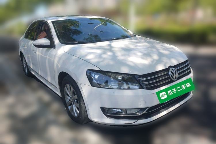 Used Volkswagen Passat 2013 1.8TSI DSG Prestige Edition Front Right 45 Deg