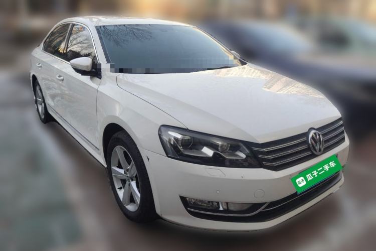 Used Volkswagen Passat 2013 1.8TSI DSG Prestige Edition Front Right 45 Deg