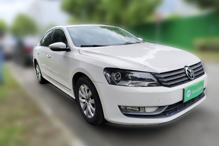 Used Volkswagen Passat 2013 1.8TSI DSG Prestige Edition Front Right 45 Deg