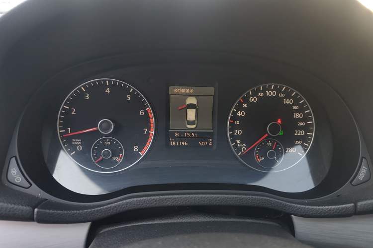 Used Volkswagen Passat 2013 1.8TSI DSG Prestige Edition Instrument Cluster