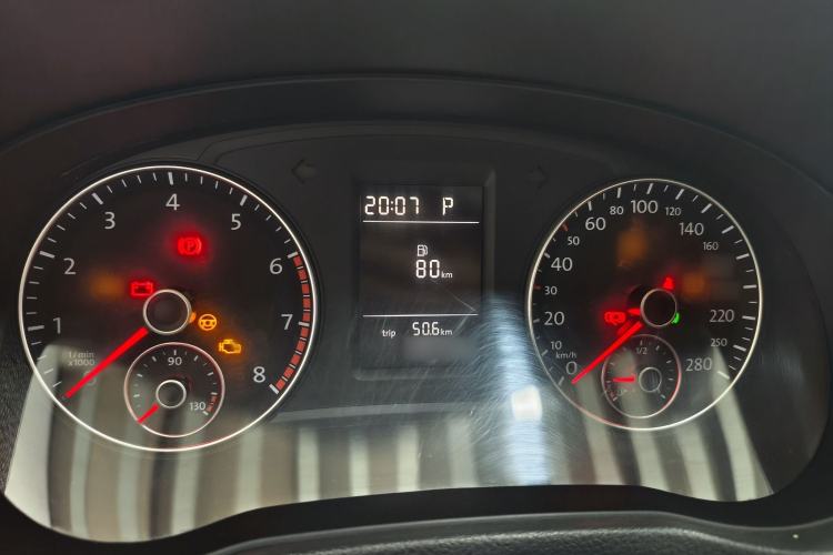 Used Volkswagen Passat 2013 1.8TSI DSG Prestige Edition Interior 2