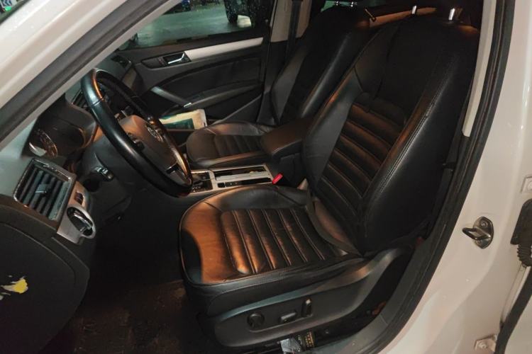 Used Volkswagen Passat 2013 1.8TSI DSG Prestige Edition Left Front Seat