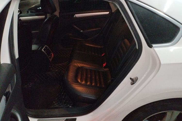 Used Volkswagen Passat 2013 2.0 TSI DSG Prestige Edition Left Rear Seat