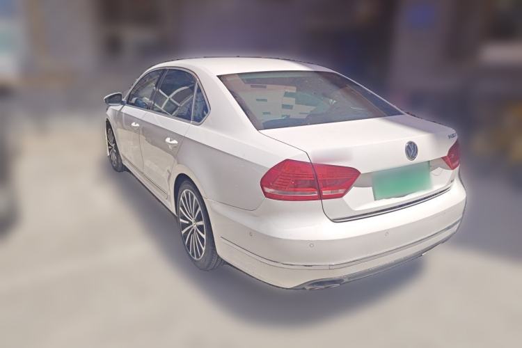 Used Volkswagen Passat 2013 2.0 TSI DSG Ultimate Edition Rear Left 45 Deg