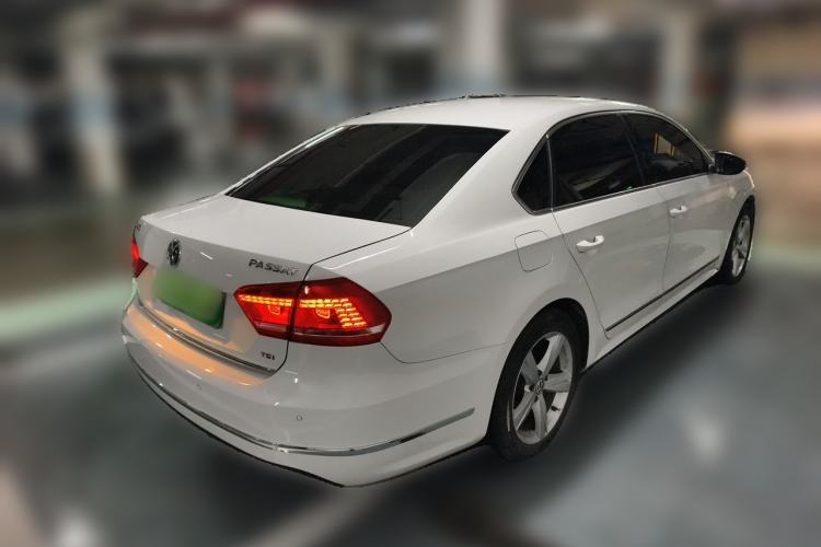 Used Volkswagen Passat 2013 1.8TSI DSG Prestige Edition Rear Right 45 Deg