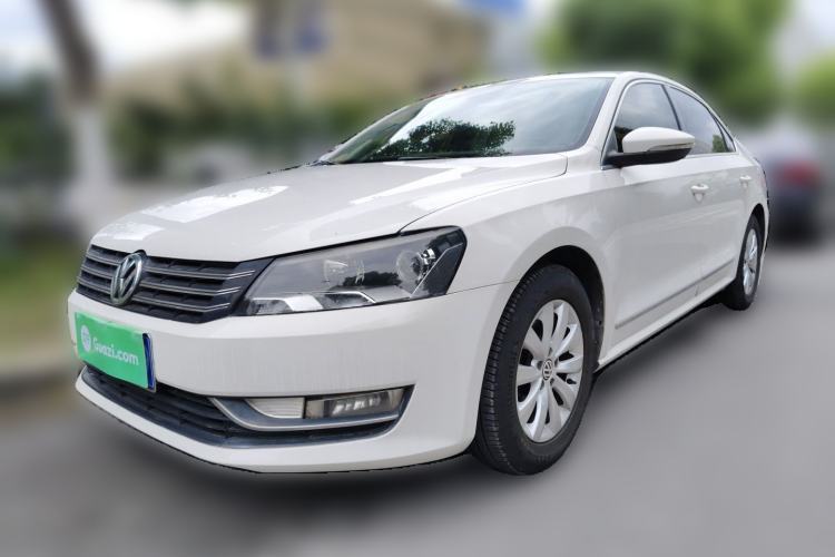 Ojetý Volkswagen Passat 2013 1.8TSI DSG Prestige Edition Guazi used car, China used car export, Used car for sale, Used cars, Cheapest cars for sale