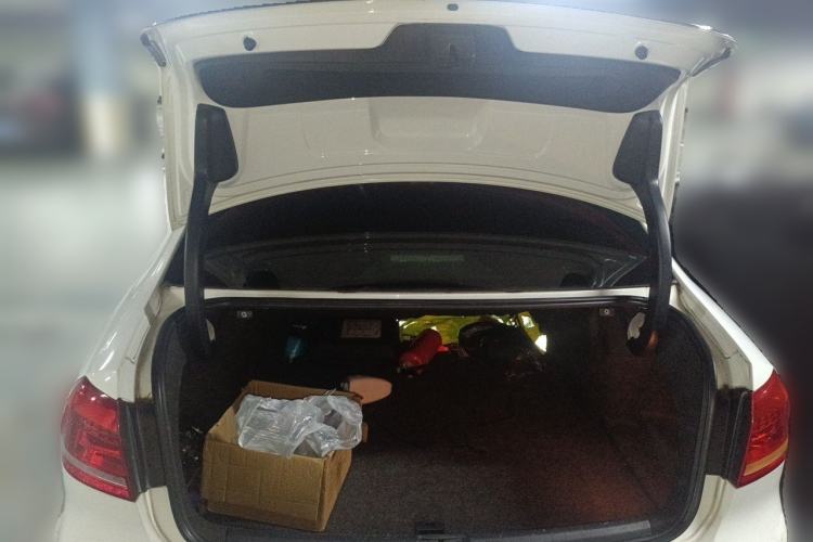 Used Volkswagen Passat 2013 1.8TSI DSG Prestige Edition Trunk