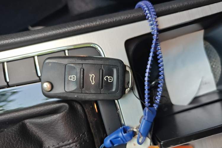 Used Volkswagen Passat 2013 1.8TSI DSG Prestige Edition Vehicle Key