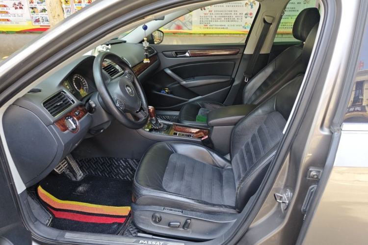 Used Volkswagen Passat 2013 1.8TSI DSG Ultimate Edition Driver Seat