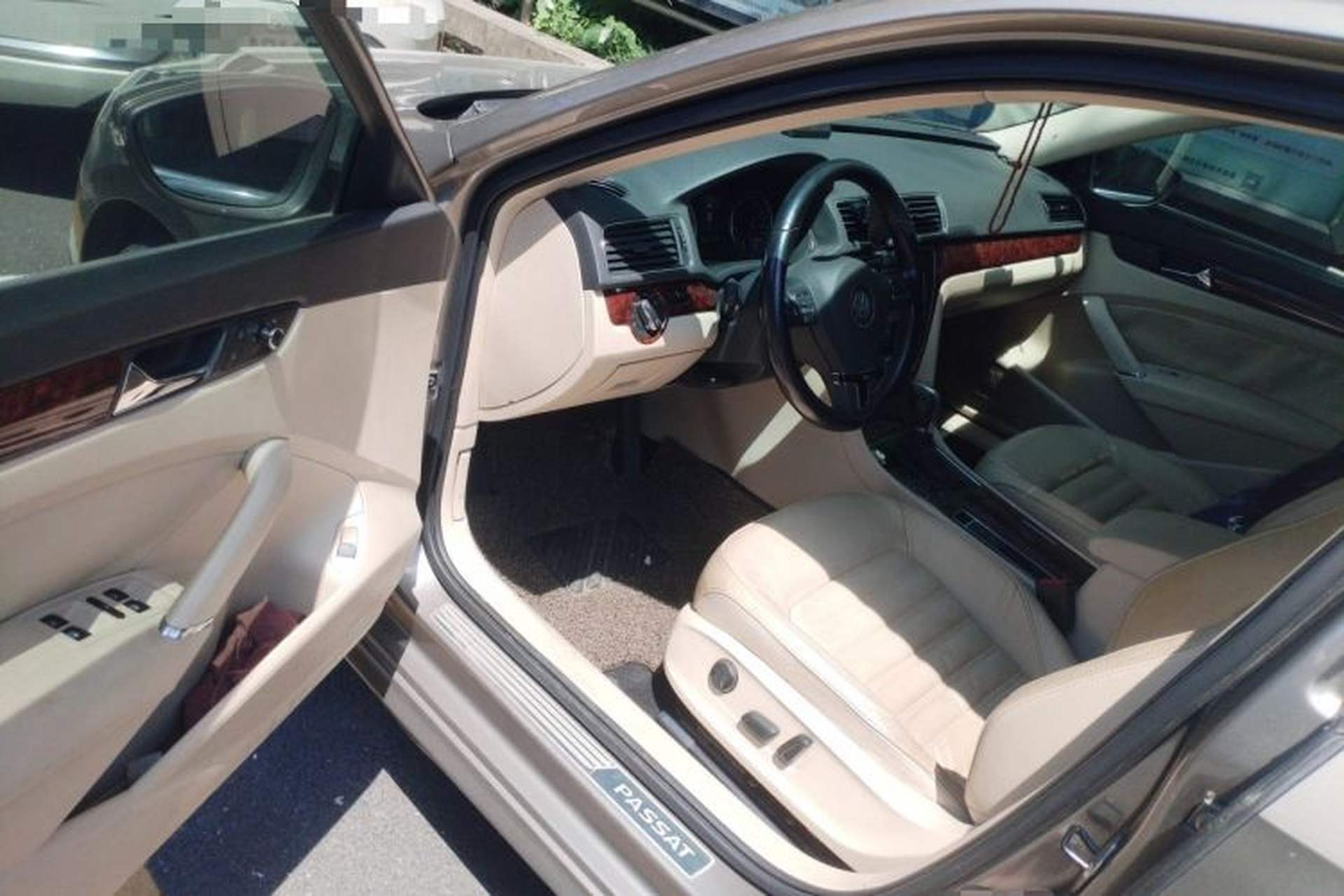 Used Volkswagen Passat 2013 1.8TSI DSG Prestige Edition Driver Seat