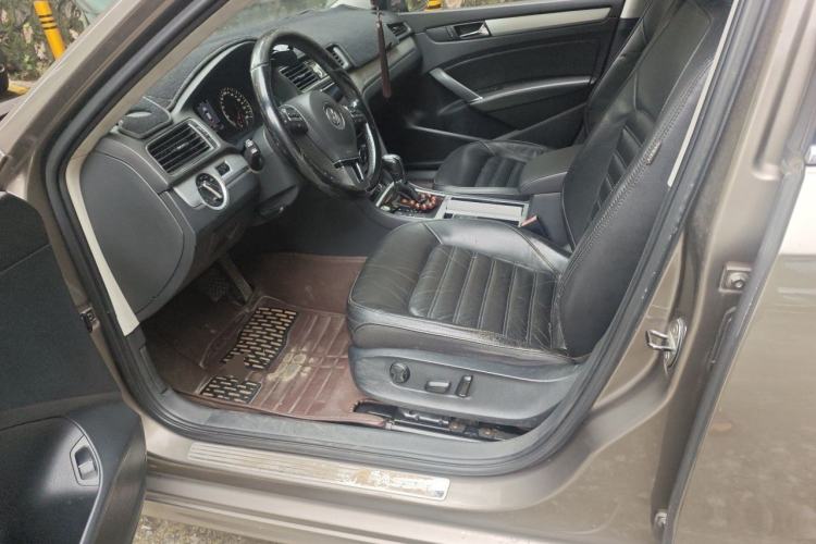 Used Volkswagen Passat 2013 2.0 TSI DSG Prestige Edition Driver Seat