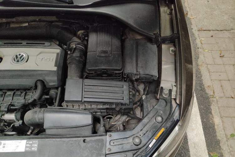Used Volkswagen Passat 2013 2.0 TSI DSG Prestige Edition Engine Bay Left