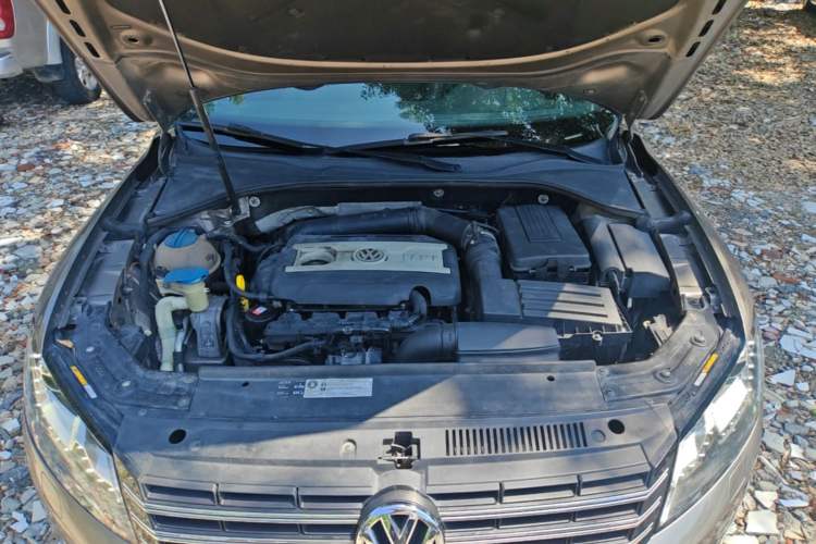 Used Volkswagen Passat 2013 2.0 TSI DSG Prestige Edition Engine Bay
