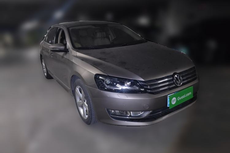 Used Volkswagen Passat 2013 1.8TSI DSG Prestige Edition Front Right 45 Deg