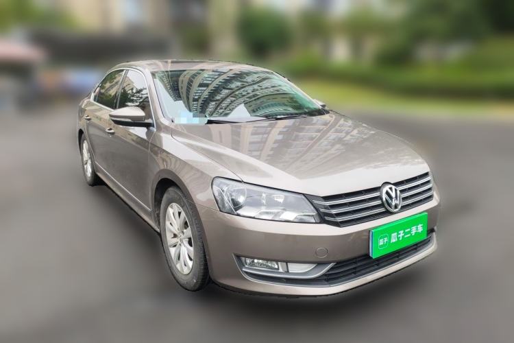 Used Volkswagen Passat 2013 1.8TSI DSG Prestige Edition Front Right 45 Deg