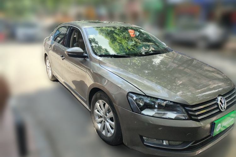 Used Volkswagen Passat 2013 1.8TSI DSG Prestige Edition Front Right 45 Deg