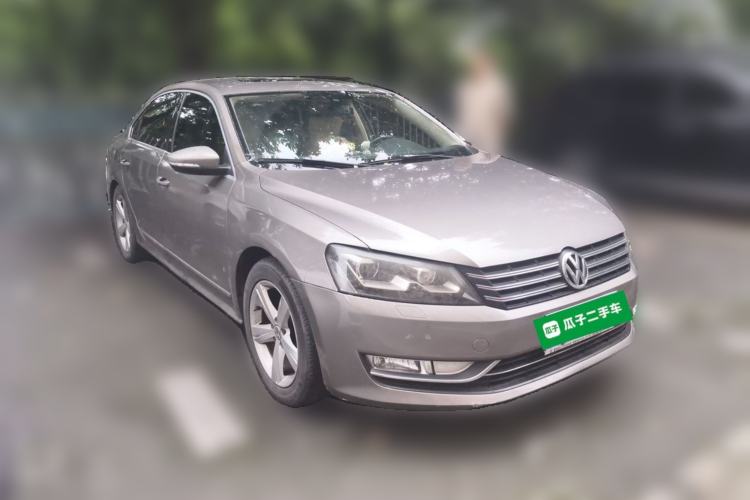 Used Volkswagen Passat 2013 1.8TSI DSG Prestige Edition Front Right 45 Deg