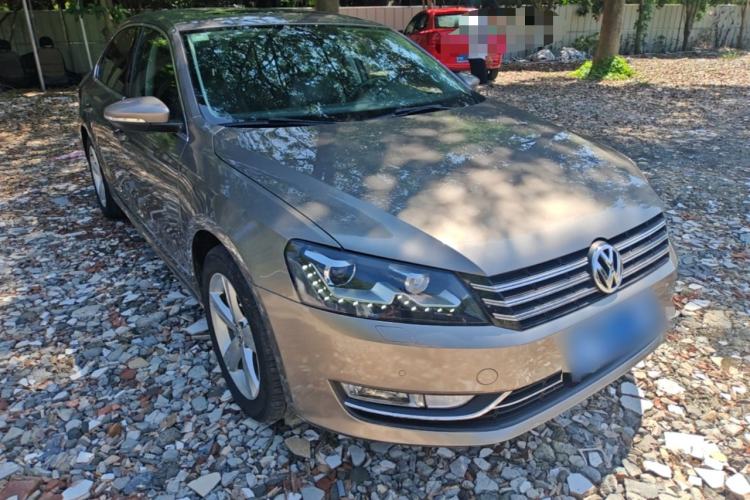 Used Volkswagen Passat 2013 2.0 TSI DSG Prestige Edition Front Right 45 Deg
