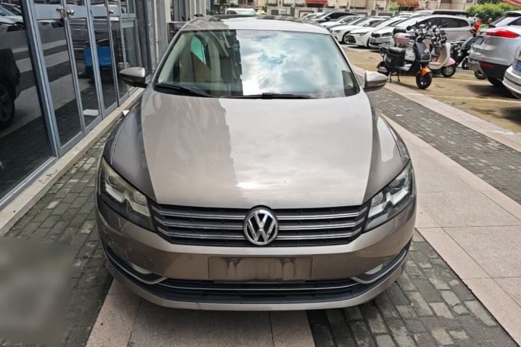 Used Volkswagen Passat 2013 1.8TSI DSG Prestige Edition Front
