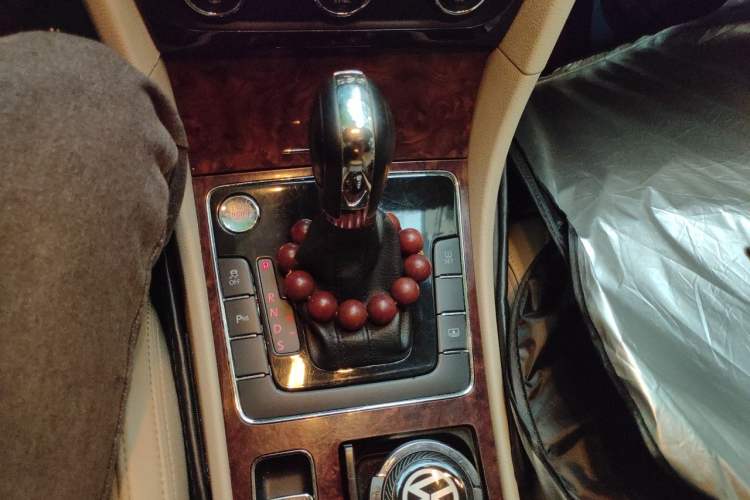 Used Volkswagen Passat 2013 2.0 TSI DSG Prestige Edition Gear Lever
