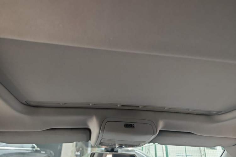 Used Volkswagen Passat 2013 1.8TSI DSG Prestige Edition Headliner