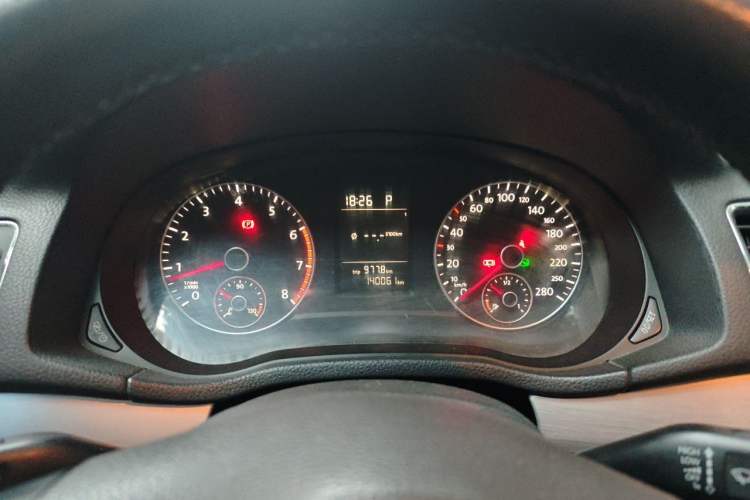 Used Volkswagen Passat 2013 1.8TSI DSG Prestige Edition Instrument Cluster