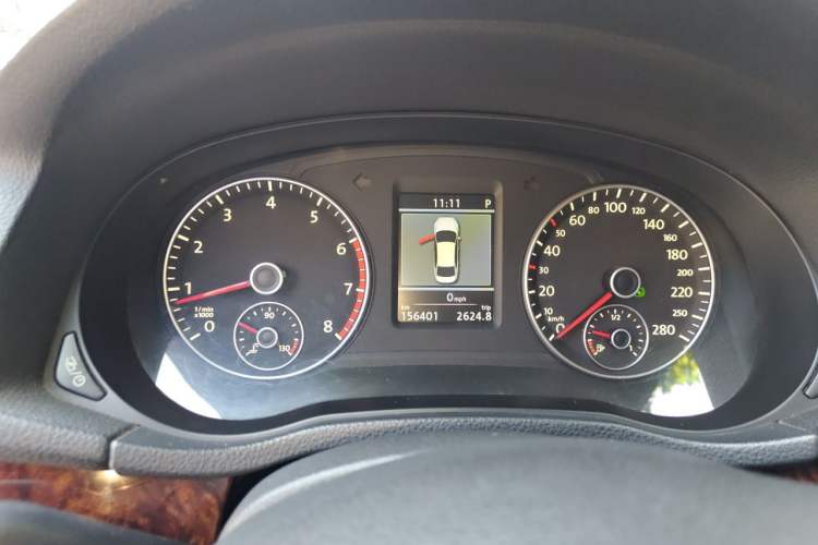 Used Volkswagen Passat 2013 1.8TSI DSG Ultimate Edition Instrument Cluster