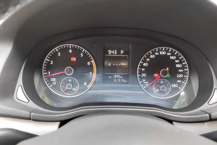 Used Volkswagen Passat 2013 1.8TSI DSG Prestige Edition Instrument Cluster