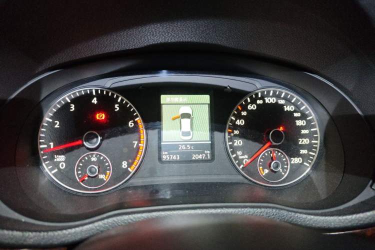 Used Volkswagen Passat 2013 1.8TSI DSG Prestige Edition Instrument Cluster