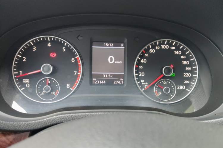 Used Volkswagen Passat 2013 1.8TSI DSG Prestige Edition Instrument Cluster